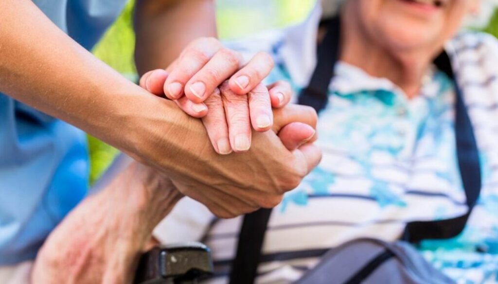 ROMA : CIOCCHETTI (FDI), OTTIMA IDEA LA PRIMA GIORNATA REGIONALE DEDICATA AL CAREGIVER